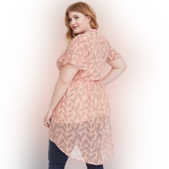 ❌SOLD❌Torrid Lexie Babydoll Chiffon Tunic Pink Feather Print Plus 2 18 to 20 2X - Picture 15 of 17
